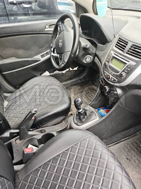 Hyundai Solaris, 2012 года, 107 лс