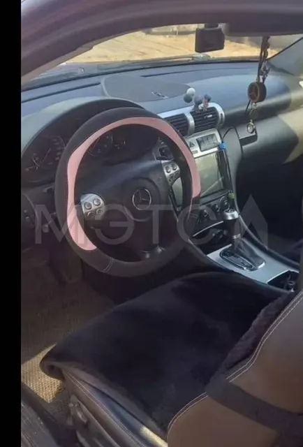 Mercedes-Benz C-Класс, 2006 года, 143 лс, 100000 км, АКПП