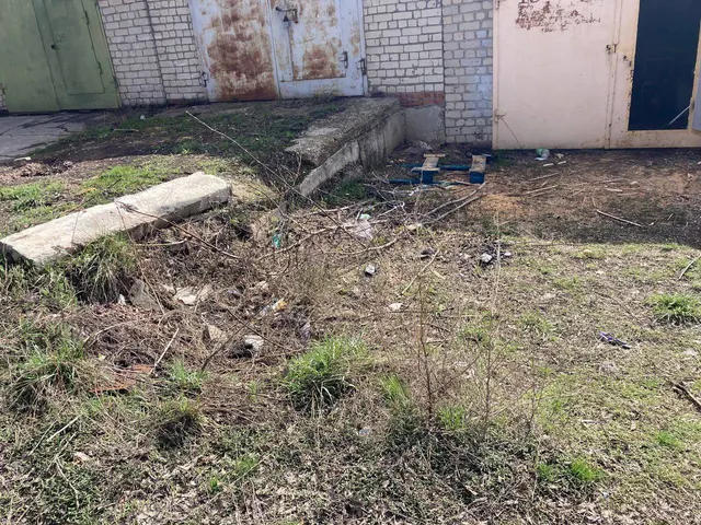 Гараж 19.9 кв.м. и земельный участок 24 кв.м. в Самарской обл.