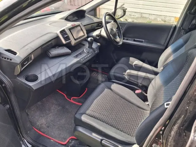 Honda Freed, 2015 года, 88 лс