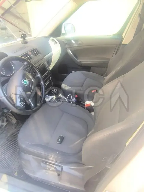 Skoda Yeti, 2014 года, 105 лс