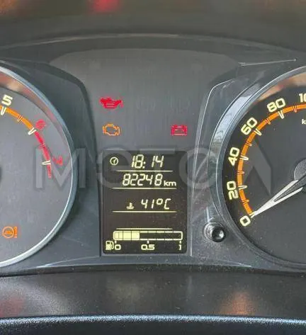 Lada Granta, 2023 года, 82248 км