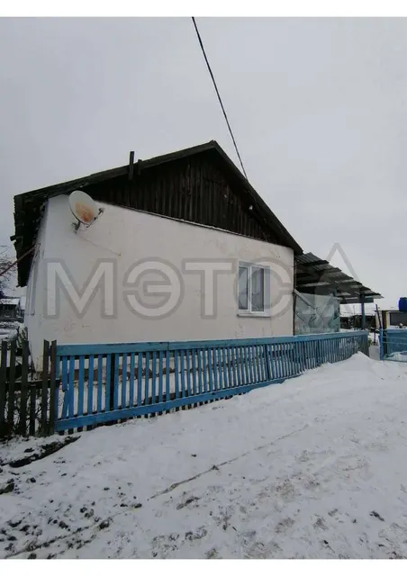 1/8 доля дома и 1/8 доля земельного участка в Саратовской обл.