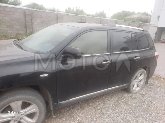 Toyota Highlander, 2013 года, 274 лс, 419707 км, АКПП