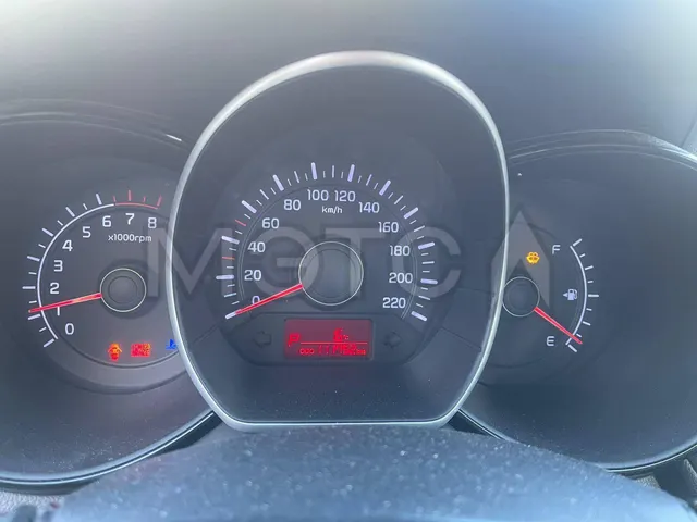 Kia Rio, 2013 года, 123 лс, 111752 км