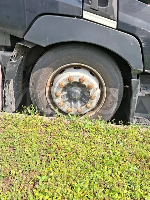 Грузовой тягач шасси Renault T-SERIE 4x2, 2016 года