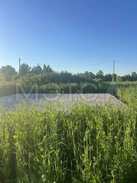 Земельный участок в Томской обл., 1500 кв.м.