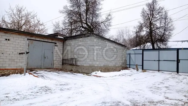 Гараж 41,5 кв.м. и земельный участок 45 кв.м. в Рязанской обл.