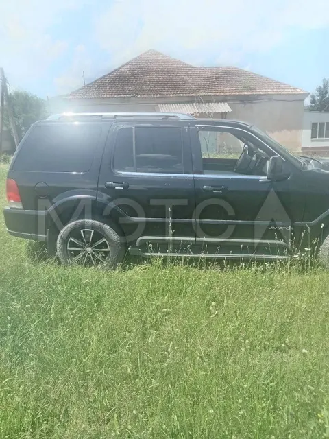 Lincoln Aviator, 2004 года, 302 лс, 206000 км, полный привод, АКПП