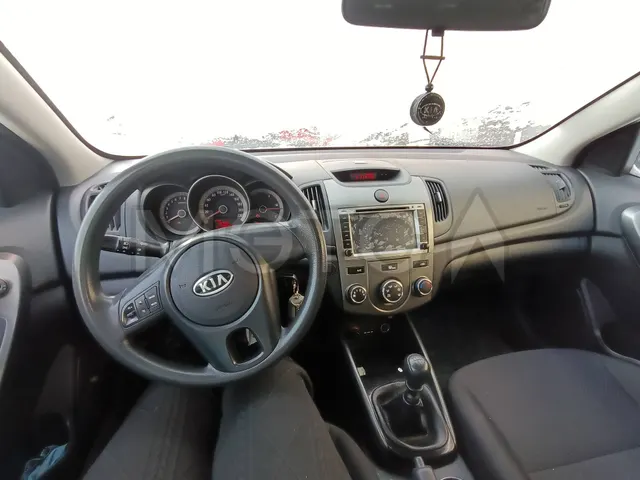 Kia Cerato, 2011 года, 126 лс, 175847 км
