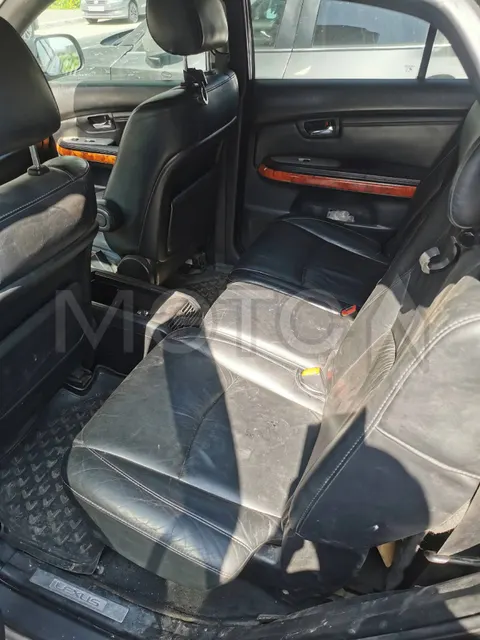 Lexus RX, 2005 года, 230 лс, 263744 км, полный привод, АКПП