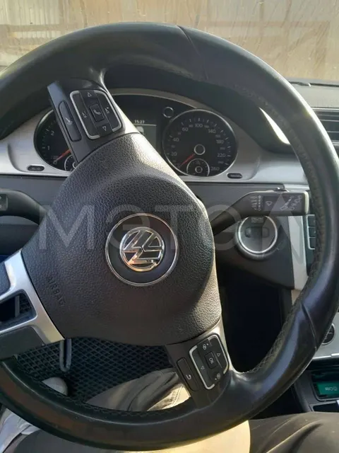 Volkswagen Passat, 2013 года, 152 лс, 167646 км, АКПП