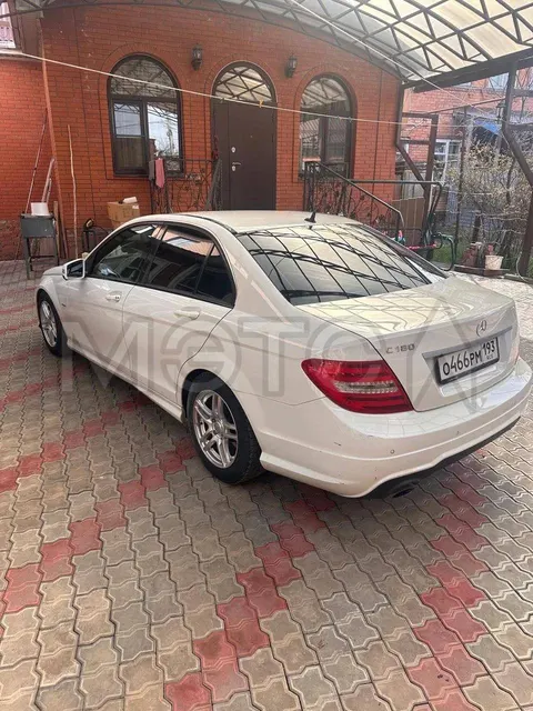 Mercedes-Benz C-Класс, 2011 года, 156 лс, 218895 км, АКПП