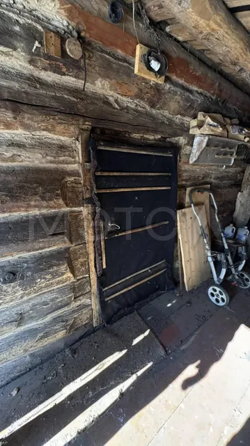 Дом 28,2 кв.м. и земельный участок 4700 кв.м. в Томской обл.