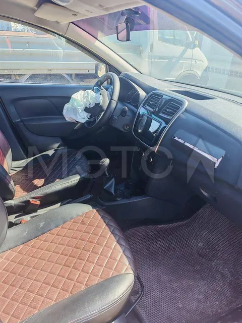 Renault Logan, 2019 года, 82 лс, 100000 км