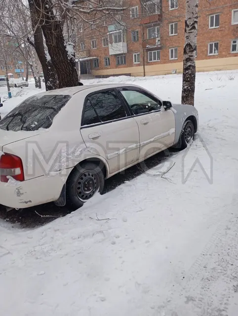 Mazda Familia, 1998 года, 110 лс, 300000 км, АКПП