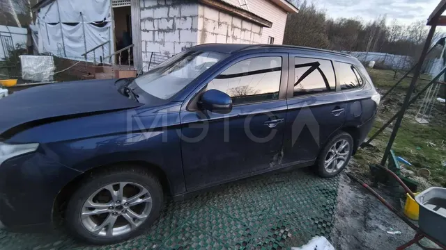 Mitsubishi Outlander, 2013 года, 146 лс, 200000 км, АКПП