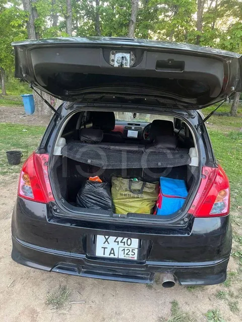 Suzuki Swift, 2005 года, 91 лс, 343142 км, полный привод