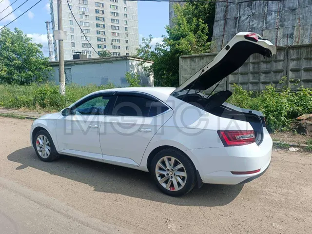 Skoda Superb, 2017 года, 180 лс, 190000 км, АКПП