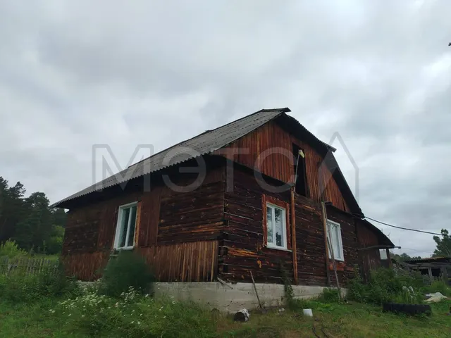 1/4 доля дома и 1/4 доля земельного участка в Новосибирской обл.