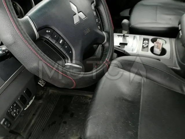 Mitsubishi Pajero, 2013 года, 178 лс, 160200 км, полный привод, АКПП