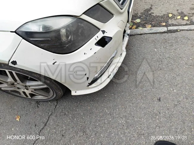Mercedes-Benz E-Класс, 2010 года, 184 лс, 326791 км, АКПП