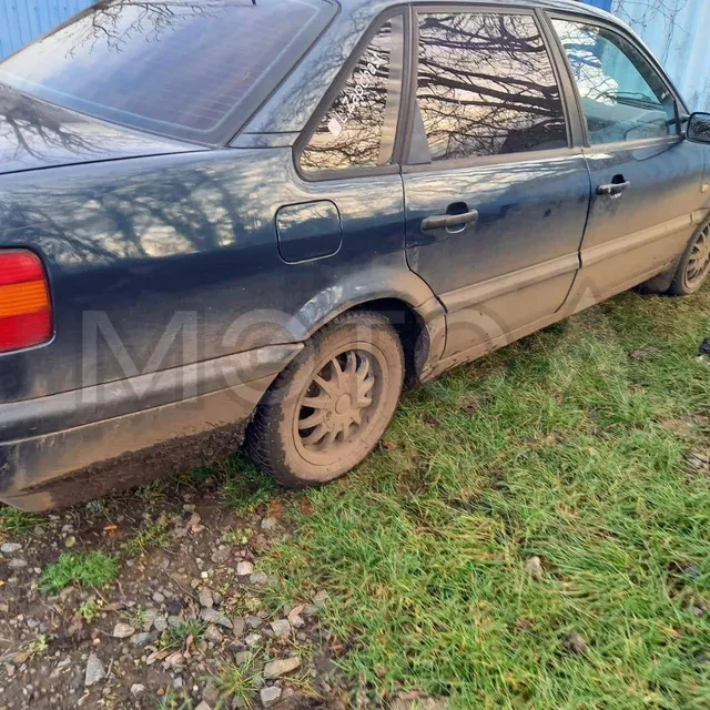 Volkswagen Passat, 1993 года, 116 лс