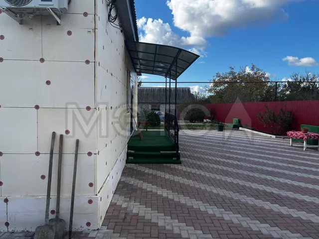 Квартира 123 кв.м. и земельный участок 886 кв.м. в Адыгее