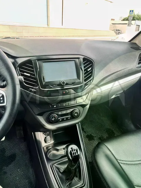 Lada Vesta, 2019 года, 106 лс, 135 000 км