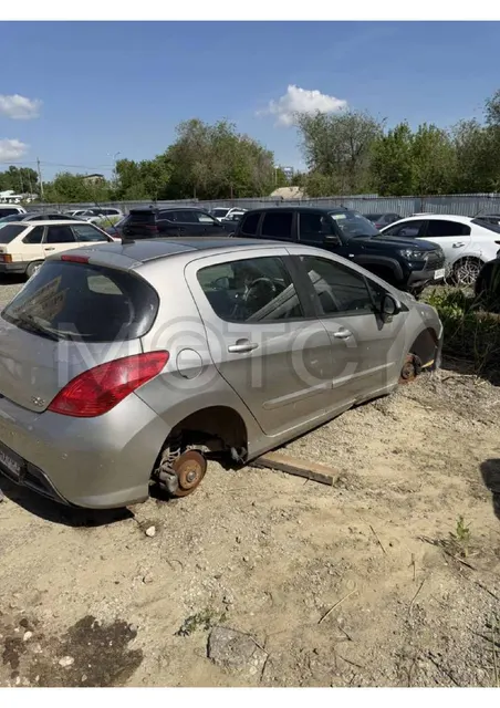 Peugeot 308, 2008 года, 120 лс