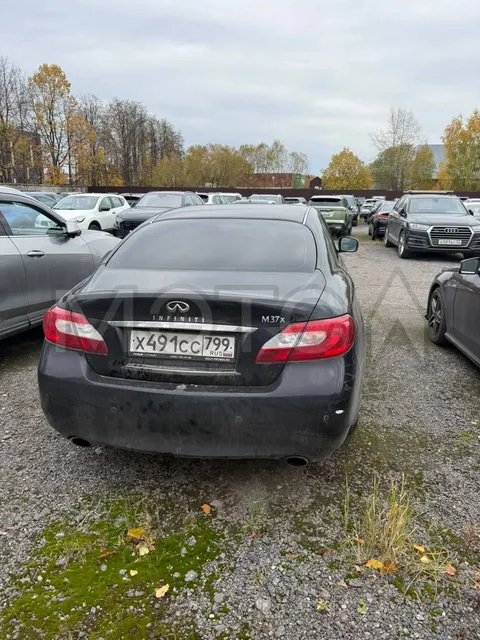 Infiniti M, 2011 года, 333 лс, полный привод, АКПП