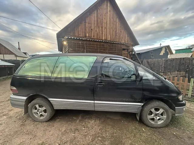 Toyota Estima, 1993 года, 105 лс, 432512 км, АКПП