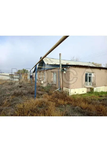 1/4 доля дома и 1/4 доля земельного участка в Саратовской обл.
