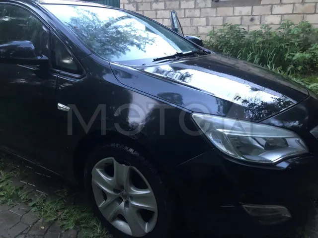 Opel Astra, 2011 года, 115 лс, 162040 км, АКПП