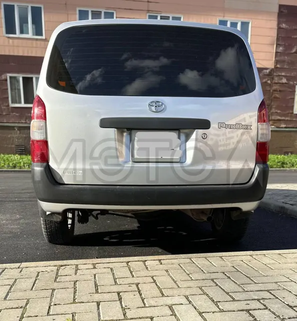 Toyota Probox, 2015 года, 103 лс, 180000 км, АКПП