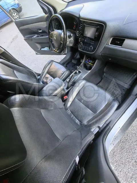Mitsubishi Outlander, 2013 года, 167 лс, 258084 км, полный привод, АКПП