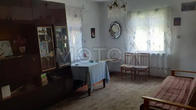 1/2 доля дома и 1/2 доля земельного участка в Хакасии