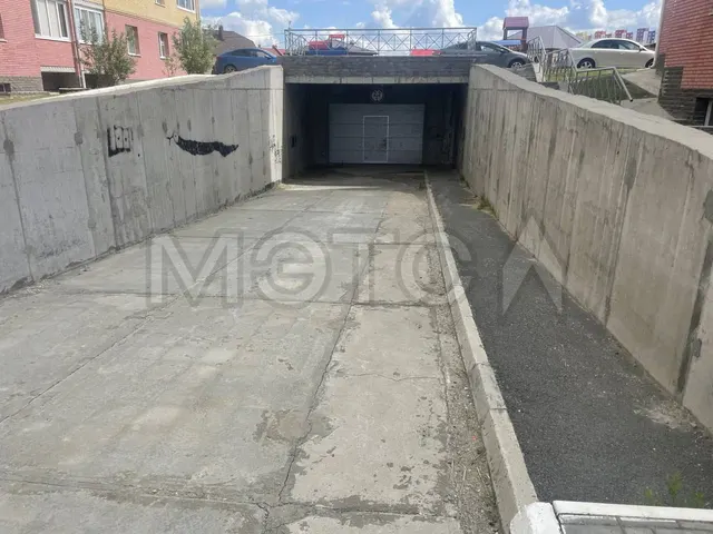 Автостоянка в Нефтеюганске, 1069,7 кв.м.