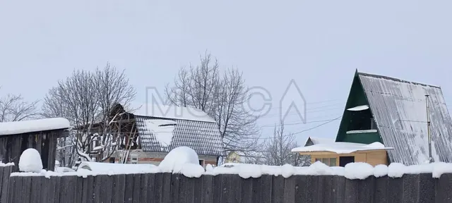 Здание 41,2 кв.м. и земельный участок 1437 кв.м. в Вологодской обл.