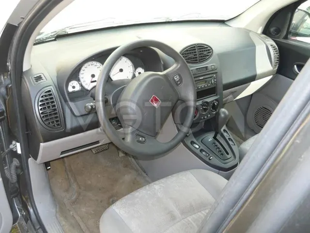 Saturn VUE, 2003 года, 146 лс, 171809 км, АКПП