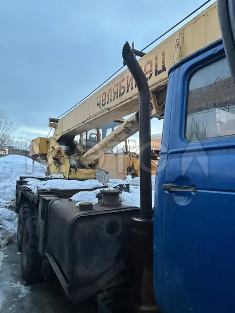 Специальный автокран УРАЛ КС45721, 2001 года