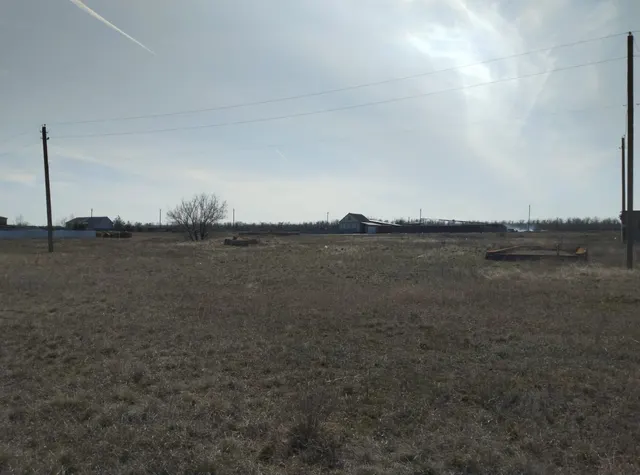 1/2 доля земельного участка в Ростовской обл.