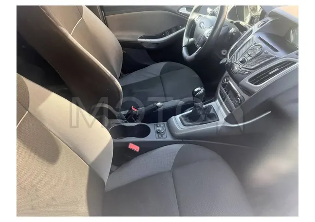 Ford Focus, 2012 года, 104 лс