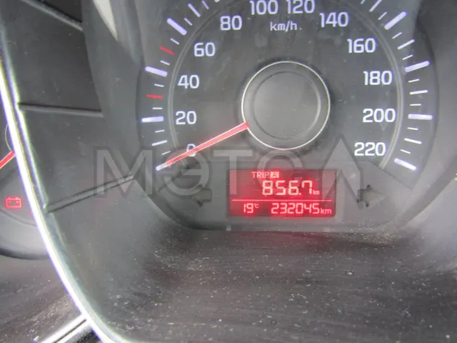 Kia Rio, 2015 года, 123 лс