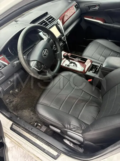 Toyota Camry, 2013 года, 148 лс, 250000 км, АКПП