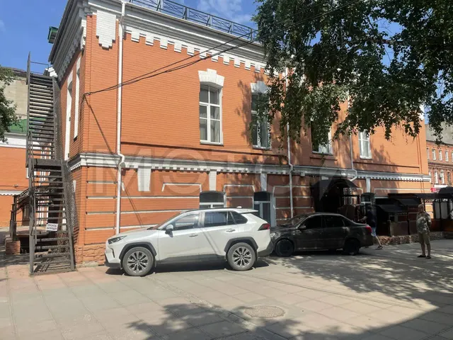 1/2 доля помещения в Омске