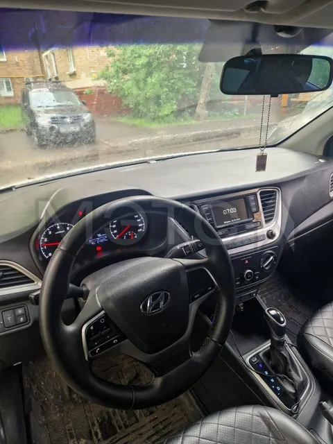 Hyundai Solaris, 2021 года, 122,6 лс, 218000 км, АКПП