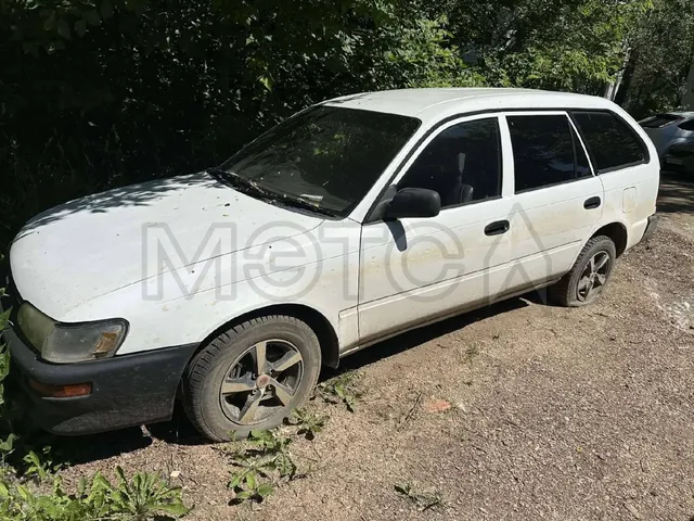 Toyota Corolla, 2001 года, 85 лс, АКПП