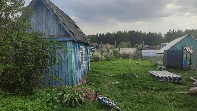 Земельный участок в Свердловской обл., 383 кв.м.