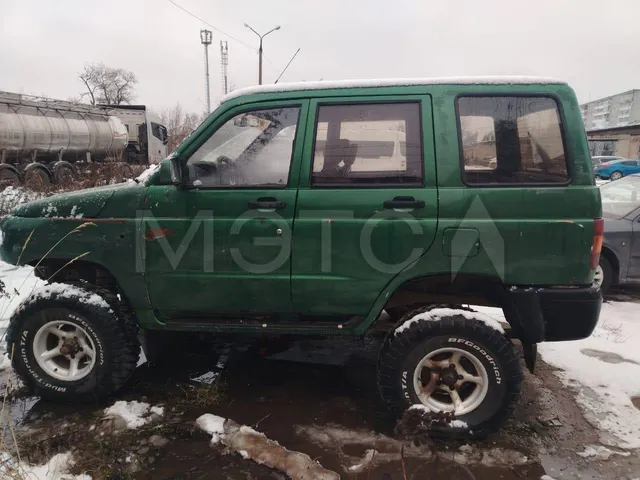 УАЗ 3160, 2000 года, 98 лс, 150000 км, полный привод